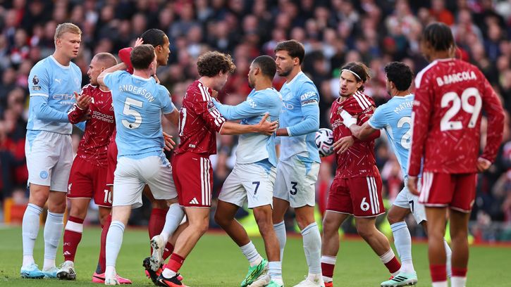 Premier League matchday results featuring Liverpool, Manchester City, Crystal Palace and Hull City