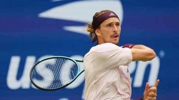 Alexander Zverev celebrates winning the 2026 US Open men's singles title